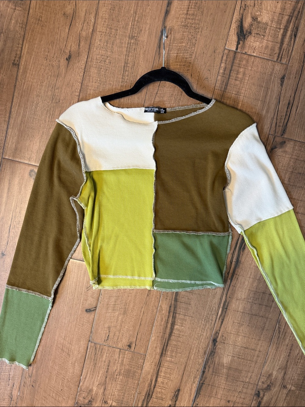 Nasty Gal Olive, Lime & White Colorblock Long Sleeve Crop Top S
